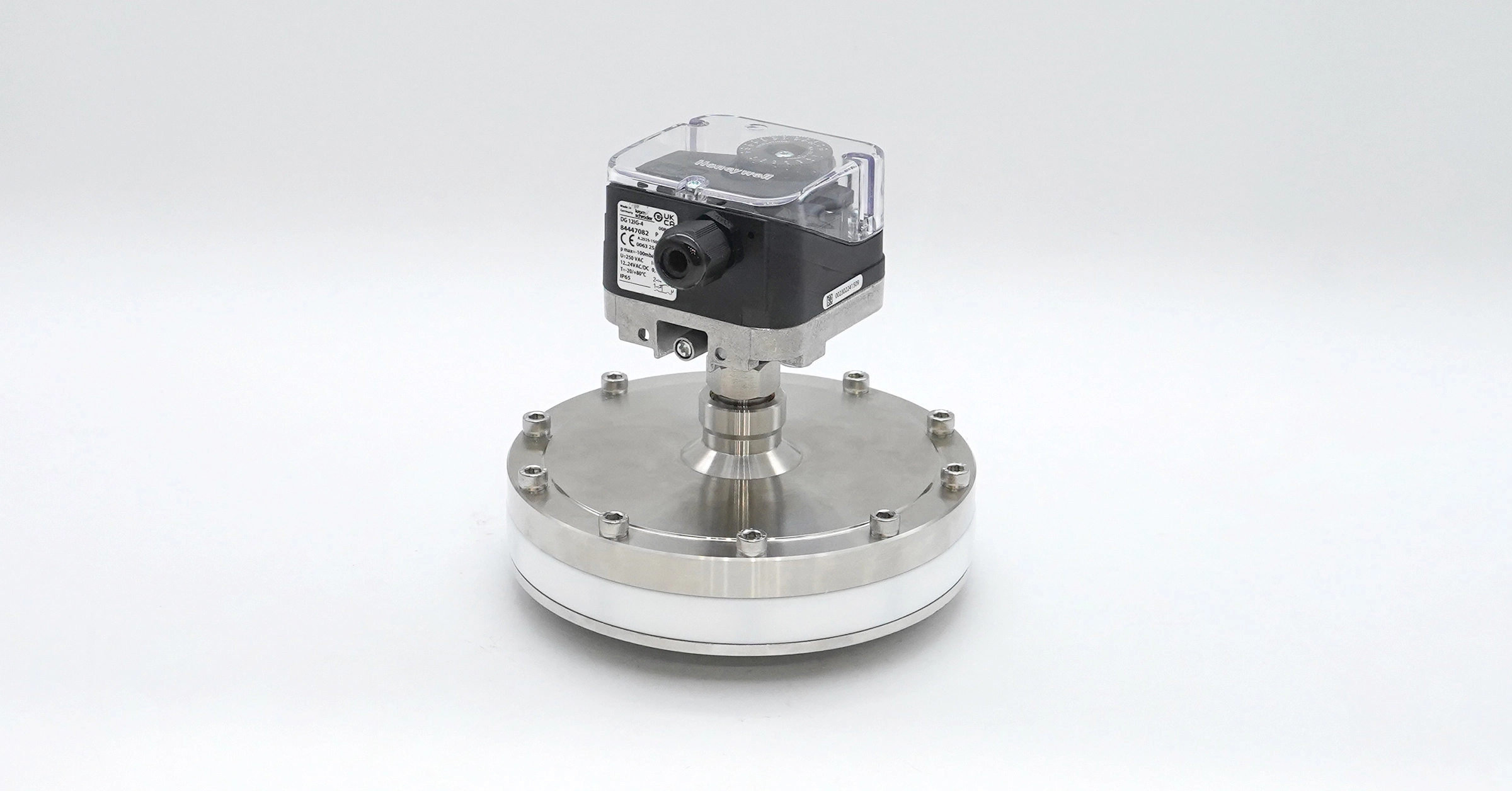 Threaded Connection, Upper Metal, Lower Plastic_DIT-USLP