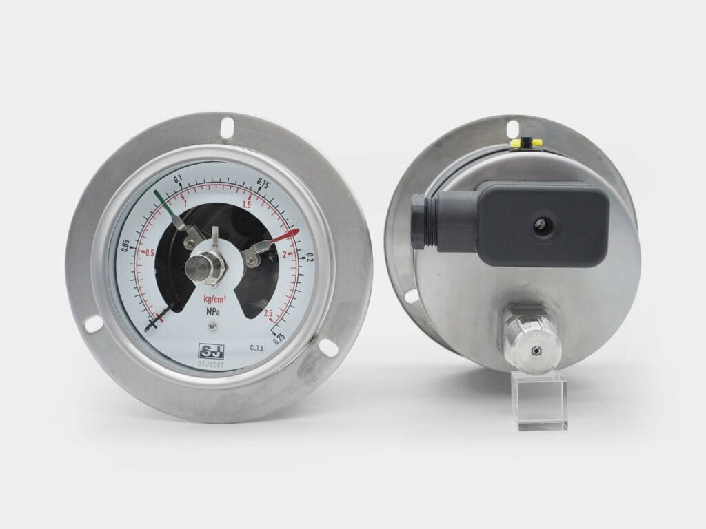 4-inch recessed pressure gauge with flange for industrial panel mounting applications.