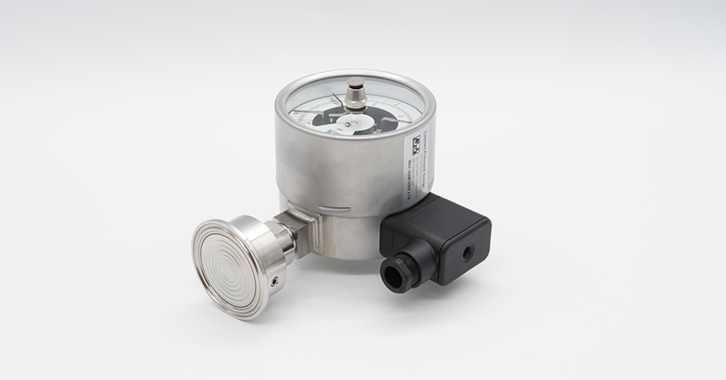 Euro switch contact pressure gauge with tri-clamp diaphragm seal