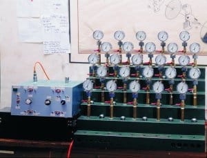 Pressure instrument calibration equipment in Taoyuan, 1994