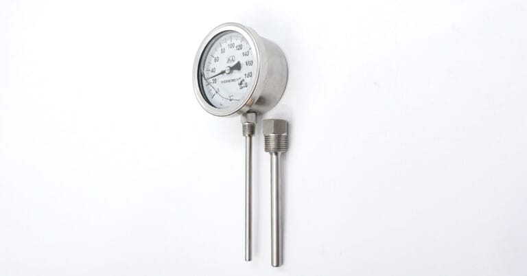 SJ Gauge industrial thermometer and separate threaded thermowell